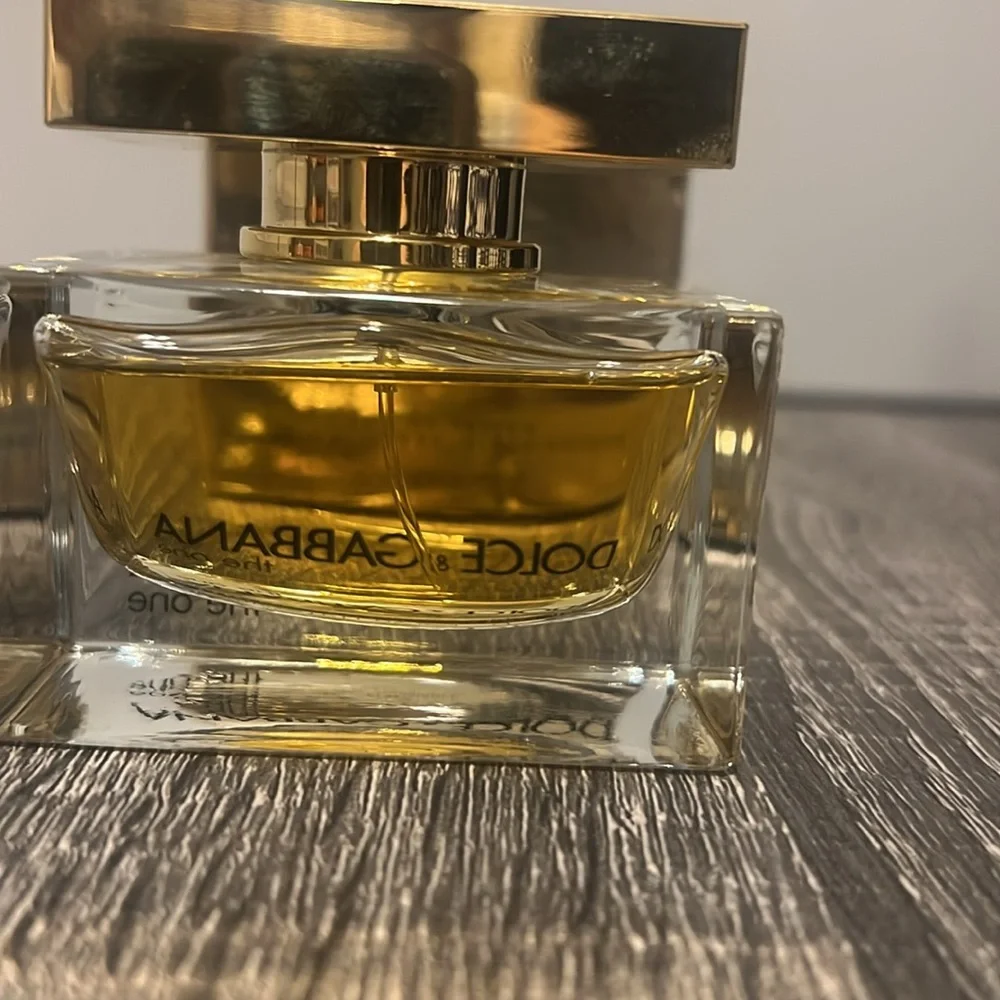 Dolce & Gabbana The One with Gold Accents - Picture 3 of 4